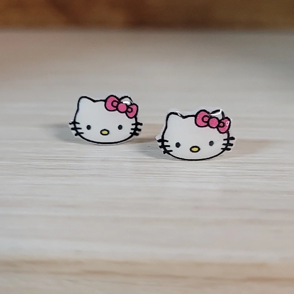 HELLO KITTY METAL-FREE EARRINGS